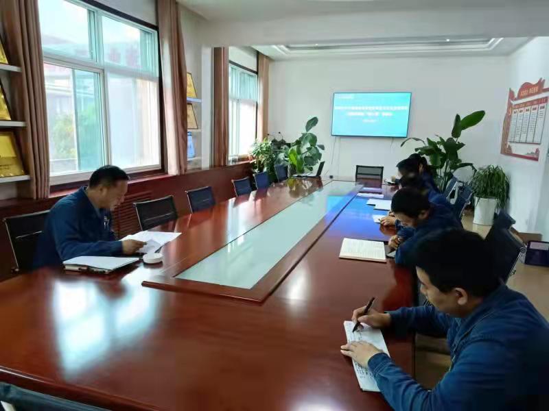 9月26日，儲運中心黨委召開全國國有企業(yè)黨的建設(shè)工作會議精神貫徹落實情況“回頭看”專題推進(jìn)會